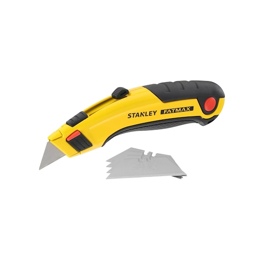 Cutter STANLEY 0-10-778 FatMax poignée jaune et noire, avec lames de rechange, angle latéral, fond blanc.