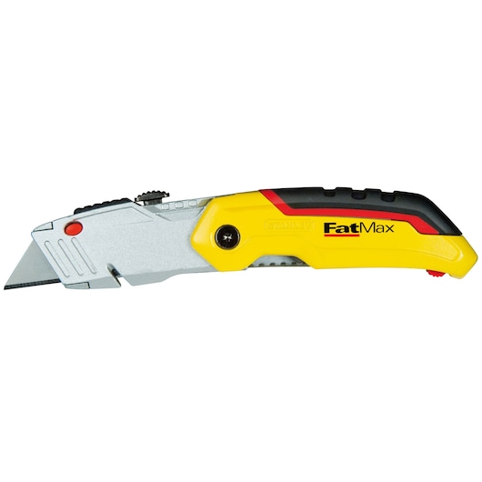 Cutter STANLEY 0-10-825, jaune et noir avec lame argentée, vue latérale, logo FatMax sur la poignée.