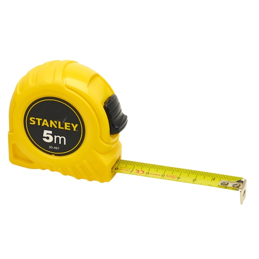 STANLEY 0-30-497 geel 5m rolmaat, zijaanzicht, met uitgeschoven metalen meetlint.