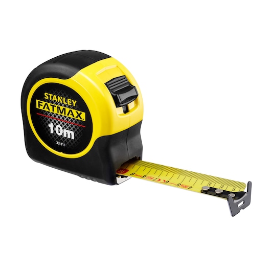 STANLEY 0-33-811 rolmaat, geel en zwart, uitgeschoven 10 m meetlint, productfoto op witte achtergrond.
