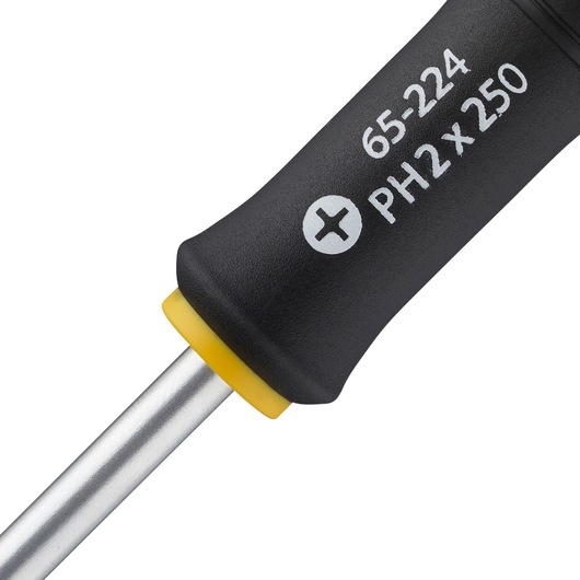 STANLEY 0-65-224 Phillips schroevendraaier met zwart handvat, geel accent en zichtbare PH2 x 250 markering, close-up.