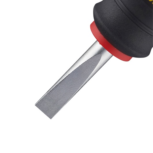 STANLEY 0-65-404 platte schroevendraaier close-up met zwart handvat en rode accent, product op witte achtergrond.
