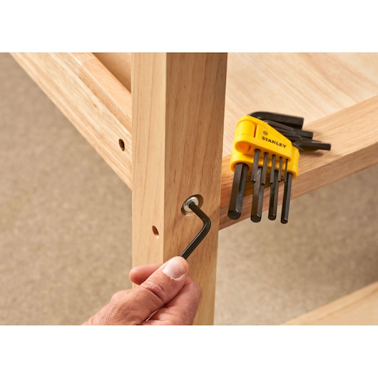 STANLEY 0-69-253 jeu de clés hexagonales, support jaune, clés noires, assemblage meuble en bois, angle latéral