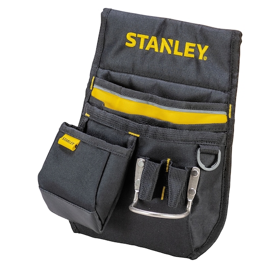 Photo de la pochette à outils noire STANLEY 1-96-181 avec accents jaunes, vue de face, plusieurs poches et attaches.