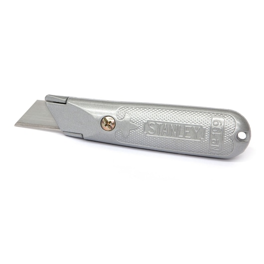 Couteau utilitaire argenté STANLEY 2-10-199 avec poignée texturée, vue latérale sur fond blanc.