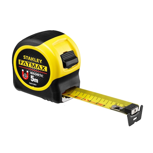 STANLEY FMHT0-33864 rolmaat, FATMAX magnetisch, 5m, fotografie, vooraanzicht op witte achtergrond.