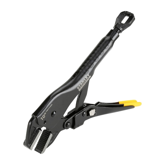 Foto van STANLEY FMHT0-74884 zwarte griptang met gele handgreep, schuin op witte achtergrond.