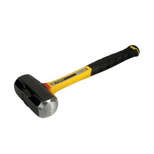 Stanley FMHT1-56008 voorhamer met geel-zwarte handgreep, schuine aanzicht op witte achtergrond.