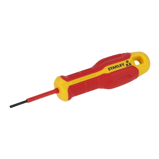 STANLEY FMHT65750-0 tournevis isolé avec manche rouge et jaune, vue latérale, fond blanc.