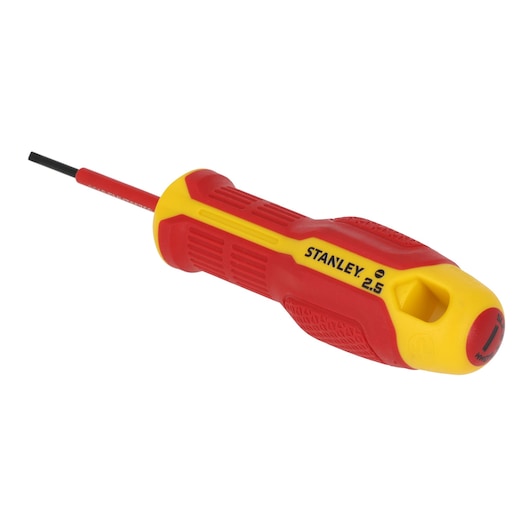 Tournevis isolé rouge et jaune STANLEY FMHT65750-0 à manche ergonomique, vue latérale, fond blanc.