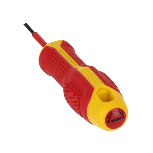 STANLEY FMHT65750-0 tournevis plat isolé, manche rouge et jaune, vue latérale sur fond blanc.