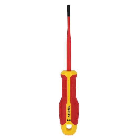STANLEY FMHT65752-0 geïsoleerde platte schroevendraaier, rood met geel handvat, vooraanzicht op witte achtergrond.