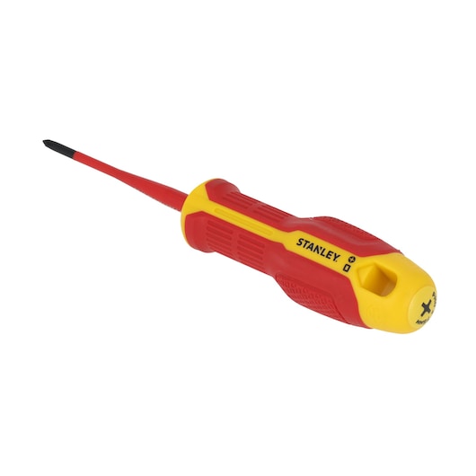 Tournevis isolé Phillips STANLEY FMHT65754-0, manche rouge et jaune, vue en angle sur fond blanc.