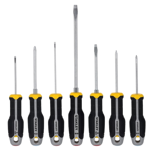 STANLEY FMHT65760-0 jeu de tournevis avec six tournevis noirs et jaunes, vue de face sur fond blanc.