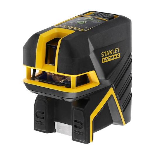 Foto van de STANLEY FMHT77598-1 laserwaterpas in zwart en geel, schuine hoek op witte achtergrond.