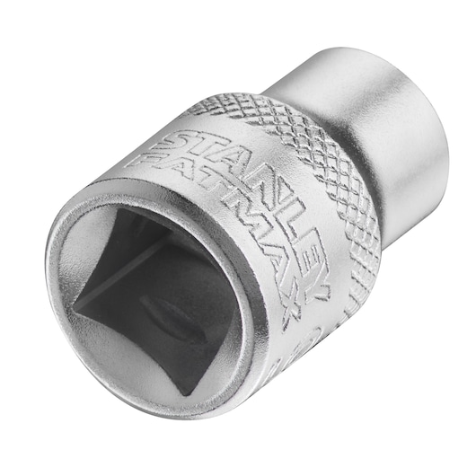 STANLEY FMMT17209-0 metalen dopsleutel met gekartelde grip, schuine hoek op witte achtergrond.