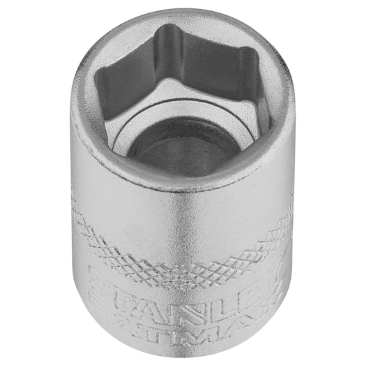 STANLEY FMMT17213-0 douille chromée 6 pans, photographie produit, angle supérieur sur fond blanc.