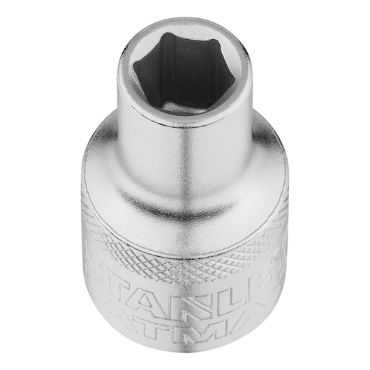 STANLEY FMMT17228-0 dopsleutel met chroomafwerking, vooraanzicht, compact formaat en gekartelde grip.
