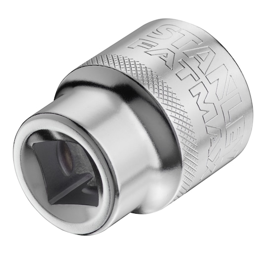 STANLEY FMMT17243-0 chromen dopsleuteladapter met gerand oppervlak, close-up op witte achtergrond, gereedschapaccessoire.