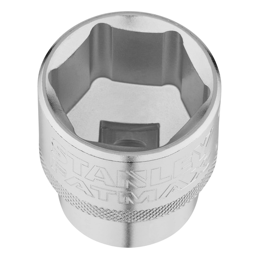 Foto van STANLEY FMMT17245-0 chromen dopsleutel, gekartelde grip, bovenaanzicht, gereedschap accessoire.
