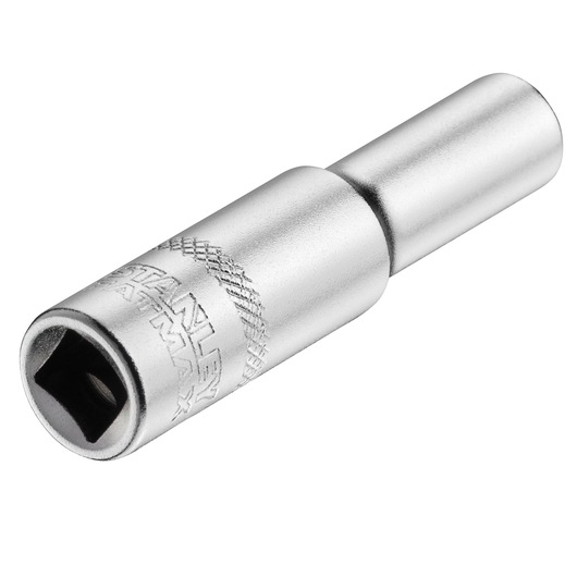 STANLEY FMMT17300-0 douille argentée sur fond blanc, vue en angle, poignée moletée, logo gravé.