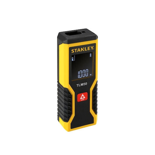 Télémètre laser STANLEY STHT1-77409 TLM50, jaune et noir, vue frontale inclinée, affichage numérique et bouton visibles.