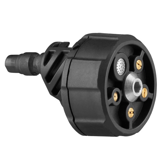 Photo de l’adaptateur STANLEY STZ51N1, plastique noir avec insert métallique, en angle sur fond blanc.