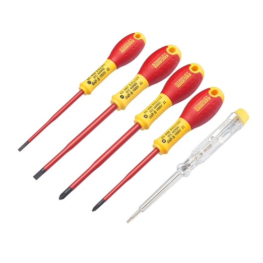 Foto van STANLEY XTHT0-62692 geïsoleerde schroevendraaierset met vier rood-gele schroevendraaiers en een spanningszoeker, bovenaanzicht.