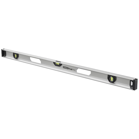 STANLEY XTHT1-42135 waterpas, zilveren aluminium behuizing, drie buizen, fotografie, hoek op witte achtergrond.