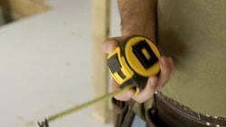 Video STANLEY® FATMAX® 10M (32mm wide) Tape Measure